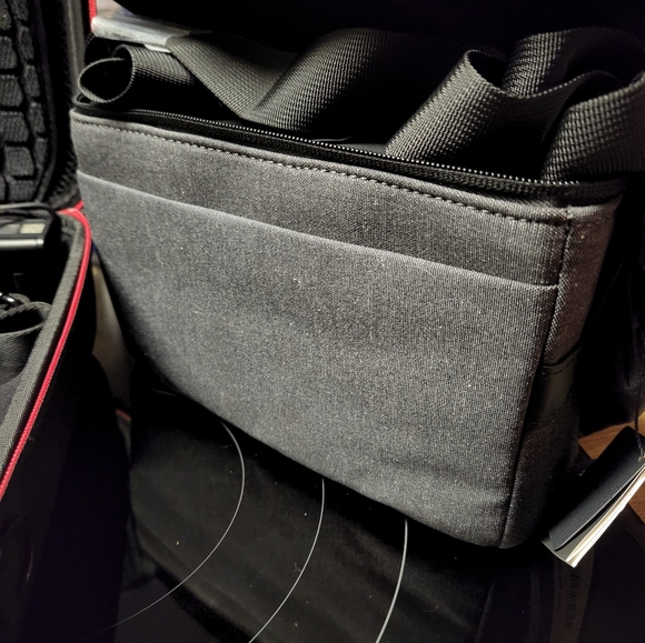 DJI Mavic Air Drone - Picture 5 of 7